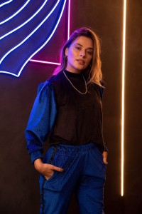 ΜΠΛΟΥΖΑ ΒΕΛΟΥΤΕ GLITTER ΜΠΛΕ