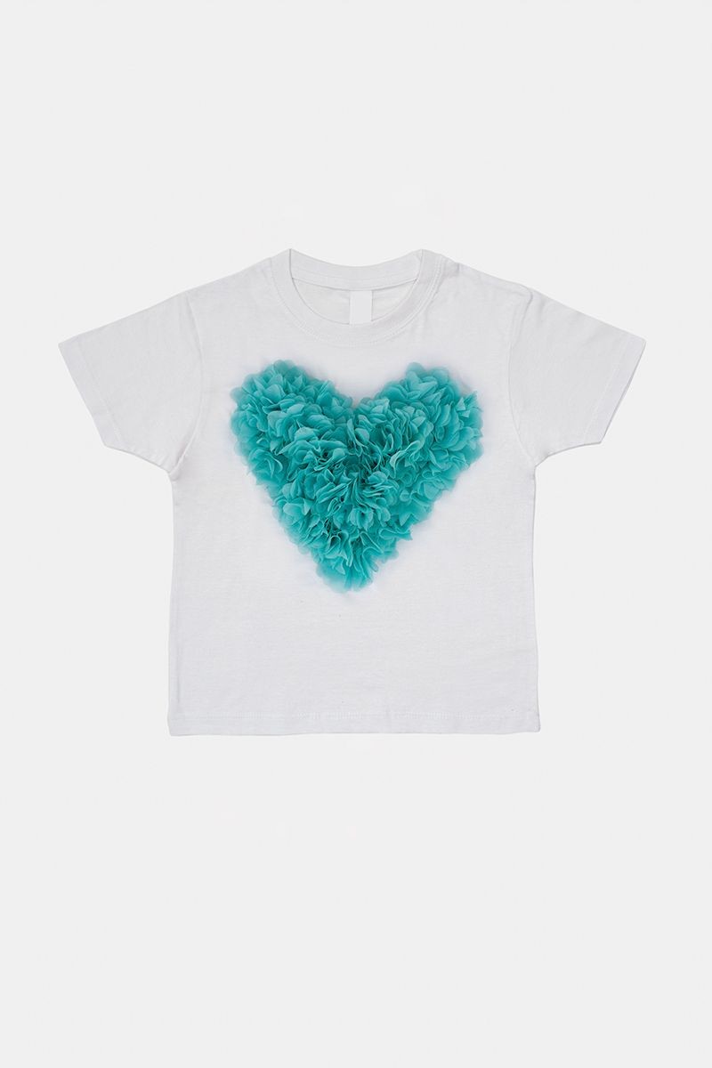 White t-shirt with bright green heart 3D