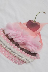 Μπλουζάκι λευκό 3D cupcake κεράσι 