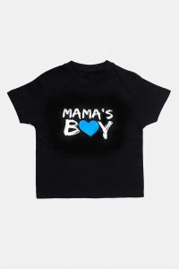 Μπλουζάκι μαύρο MAMA'S BOY / μπλε καρδιά _0