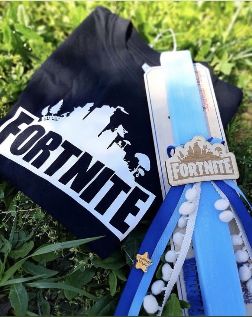 Candle set with FORTNITE short-sleeved t-shirt