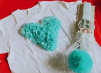 Candle set with short sleeve bright green heart
