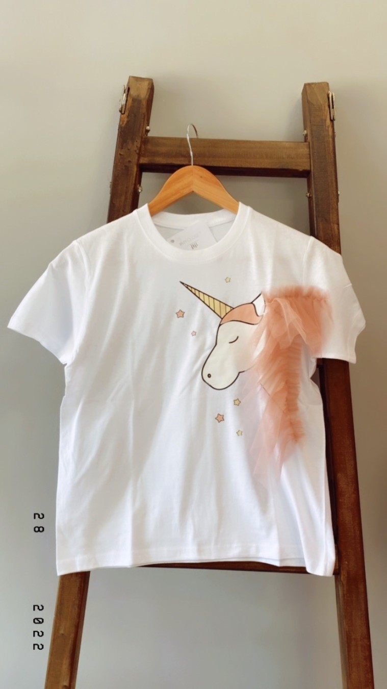 White 3D unicorn tulle t-shirt
