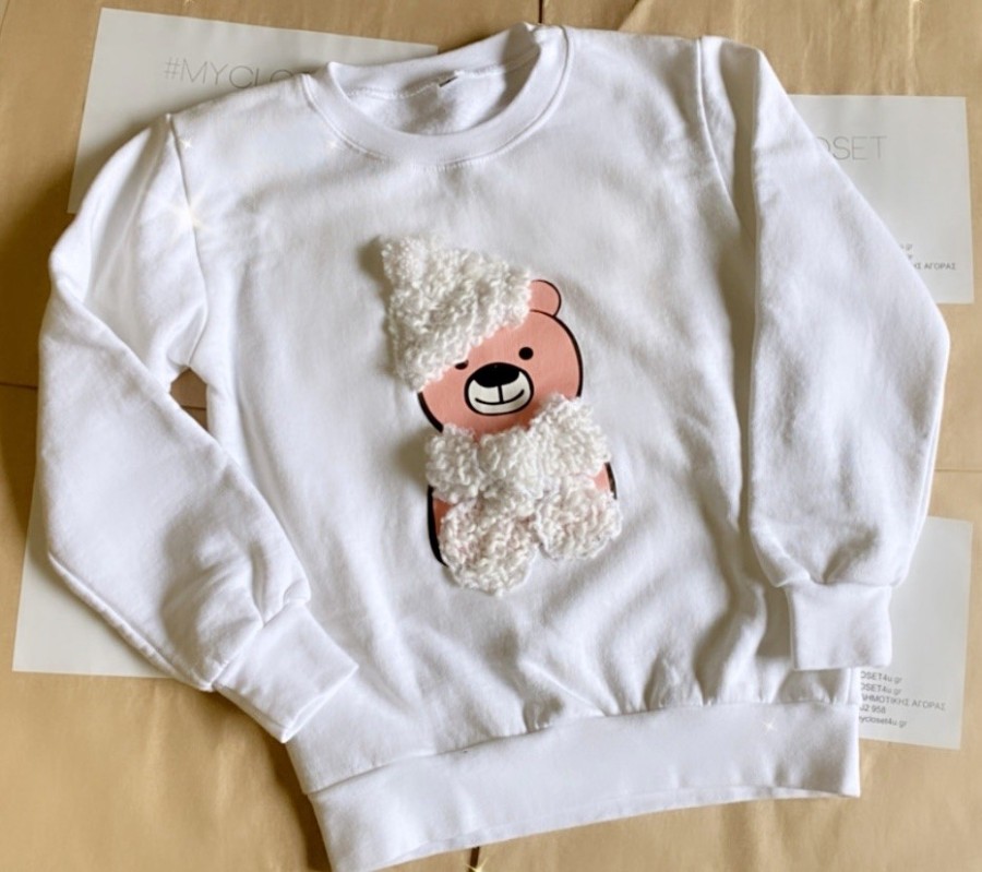 Teddy bear sweatshirt with scarf and hat