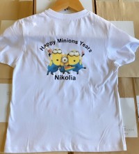 Μπλουζάκι λευκό Minions για γενέθλια με όνομα 