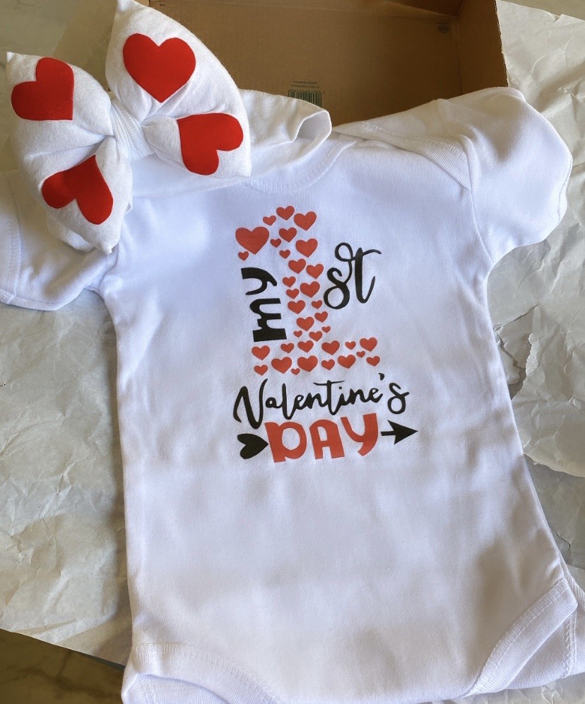 Bodysuit white my 1st Valentine's day - arrow