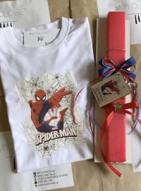 Σετ λαμπάδα με κοντομάνικο μπλουζάκι Spiderman fly