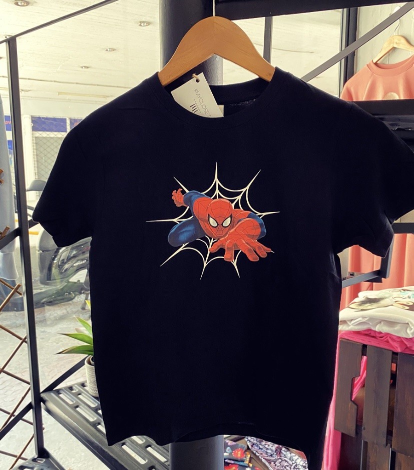 Black Spiderman T-shirt