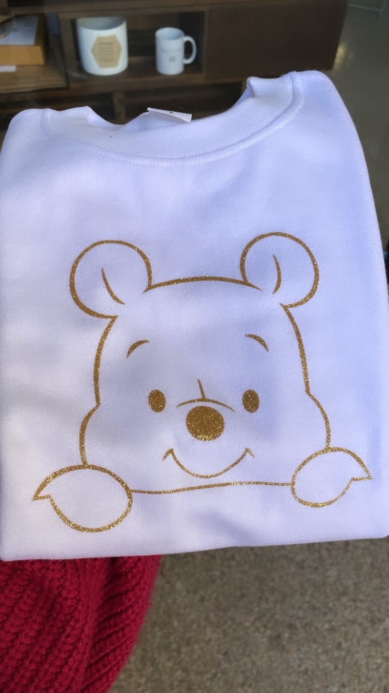 Παιδικό φούτερ λευκό αρκουδάκι Γουίνι χρυσό γκλίτερ 