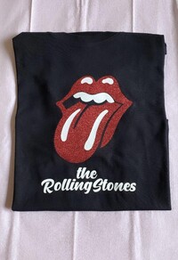 Black Rolling Stones T-shirt