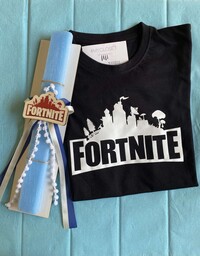 Σετ λαμπάδα με κοντομάνικο μπλουζάκι FORTNITE